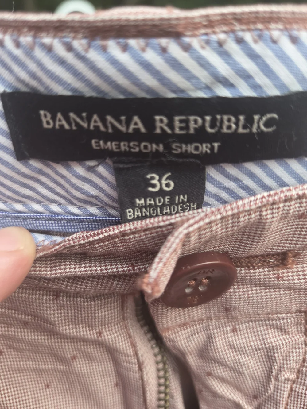 Banana Republic Men's Red Micro-Pattern Flat Front Shorts